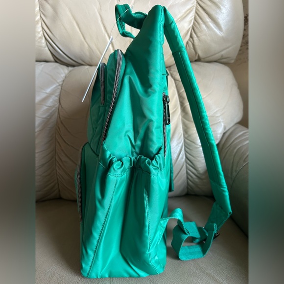 Lug Hatchback SE Backpack Kelly Green NEW - Picture 7 of 12